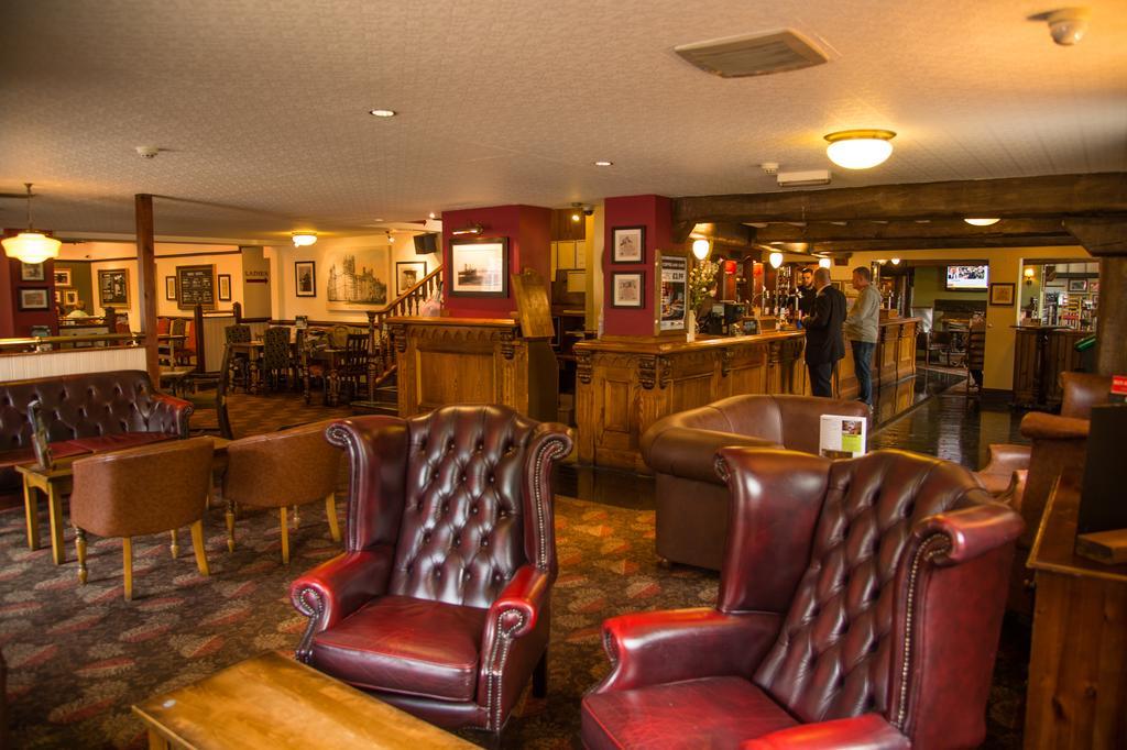 The Twelve Knights Hotel Port Talbot Exterior photo